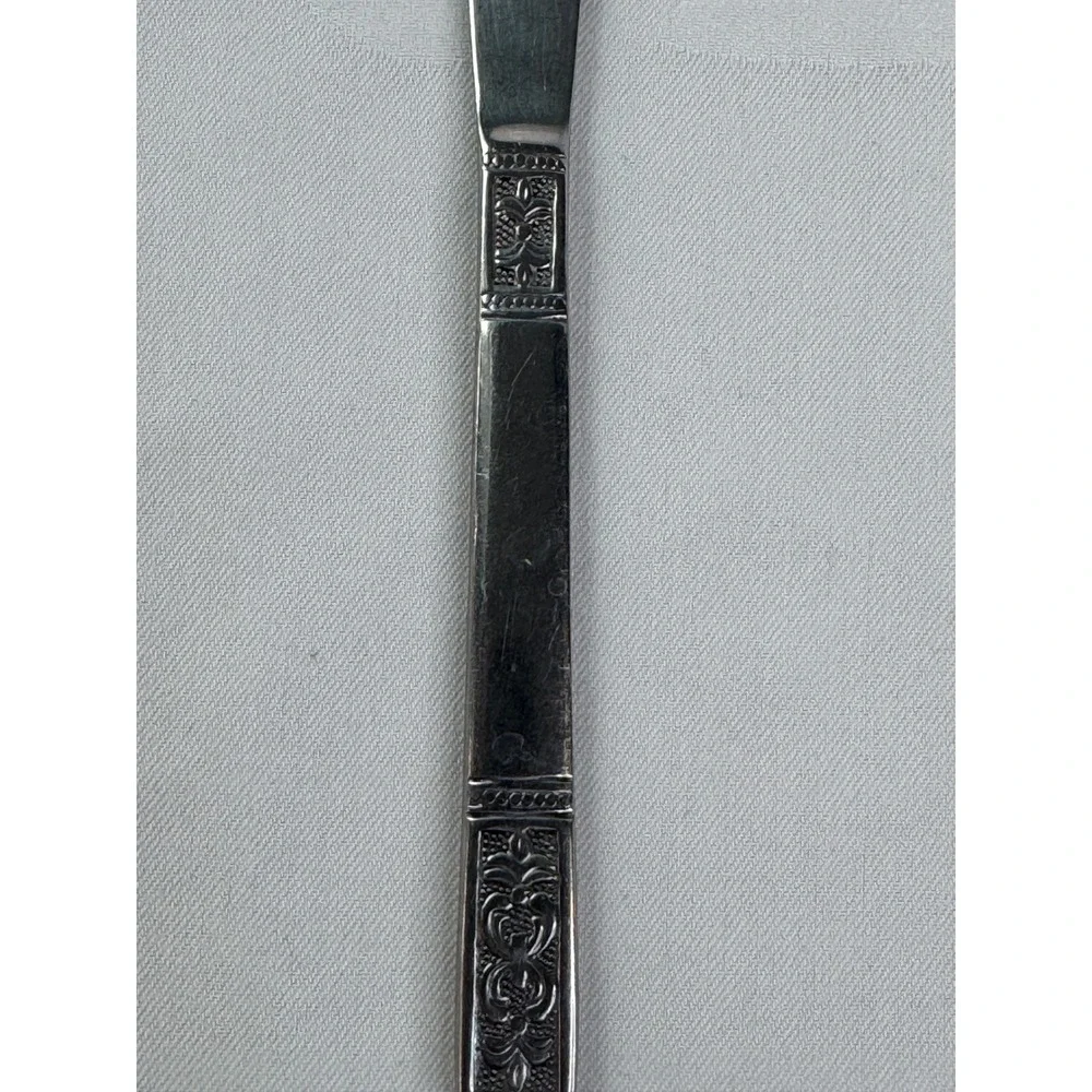 Customcraft Stainless Steel Dinner Knife Floral Scroll Pattern Serrated Taiwan